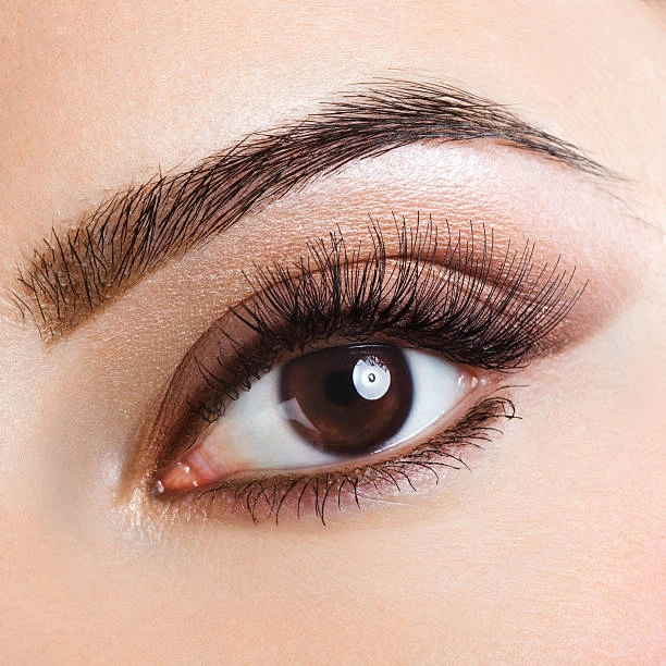 Maquillage permanent sourcils By Guillaume avant après